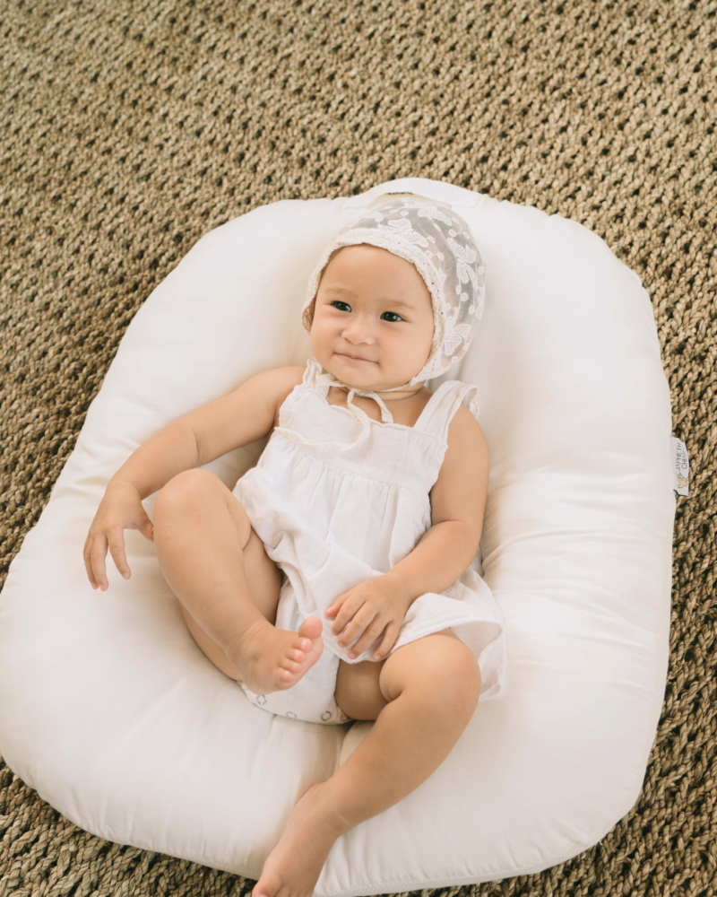 ANTI REFLUX BABY LOUNGER MILK CREAM Japheth Chiara