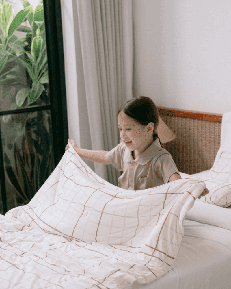 TODDLER SUMMER BLANKET – PLAID PRINT