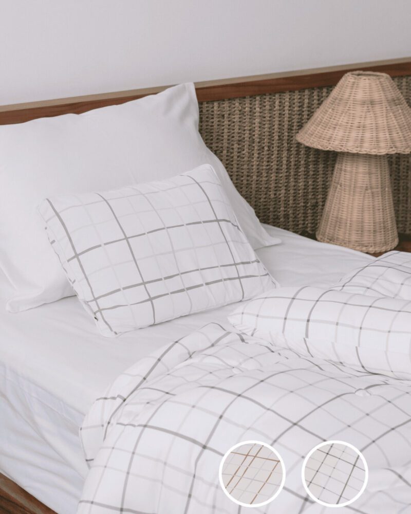 ADULT SUMMER FITTED SHEET SET [INCLUDE 2 PILLOW CASE] - PLAID PRINT