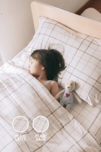 TODDLER SUMMER FITTED SHEET - PLAID PRINT