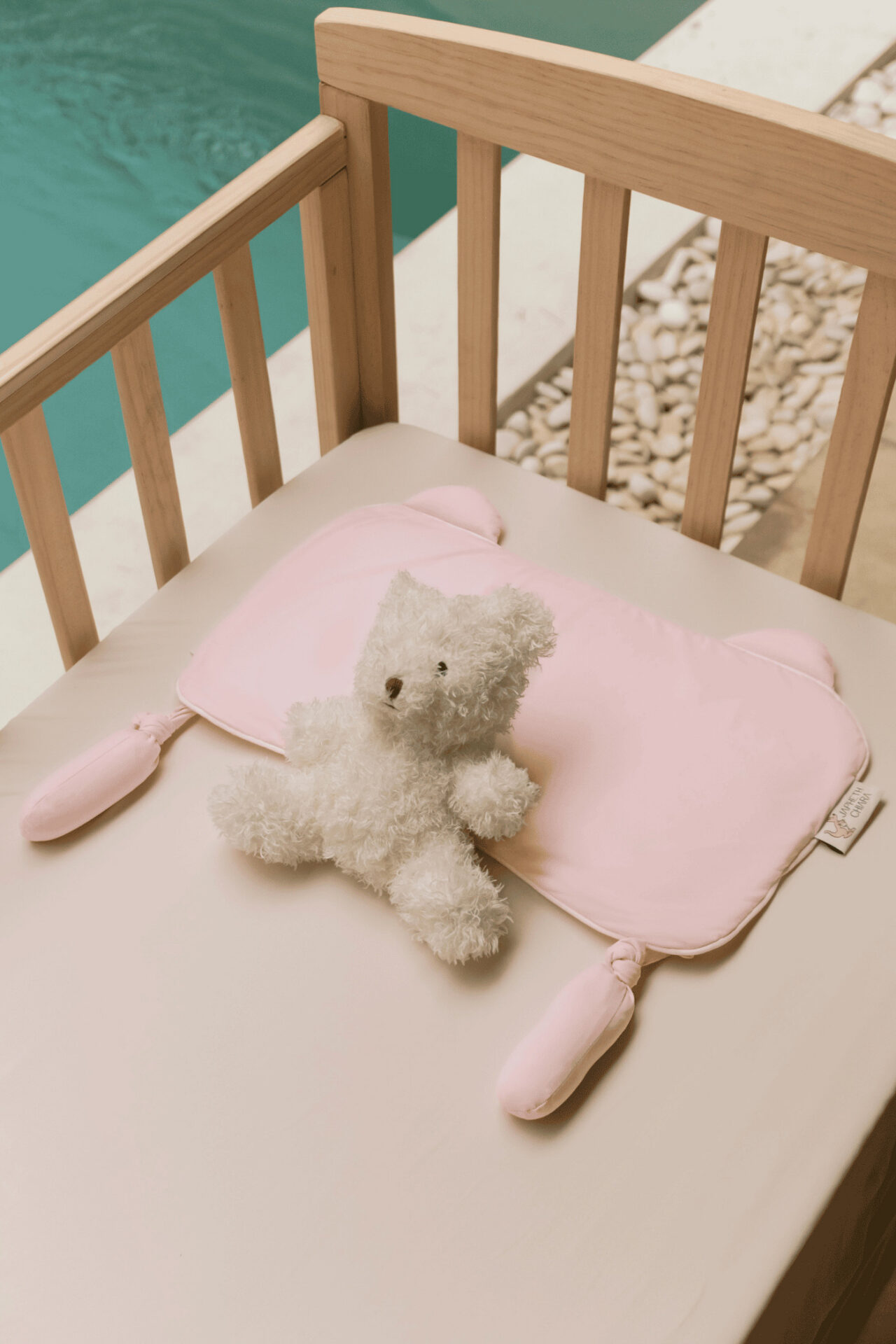 INFANT PILLOW WITH HUSK - BABY PINK